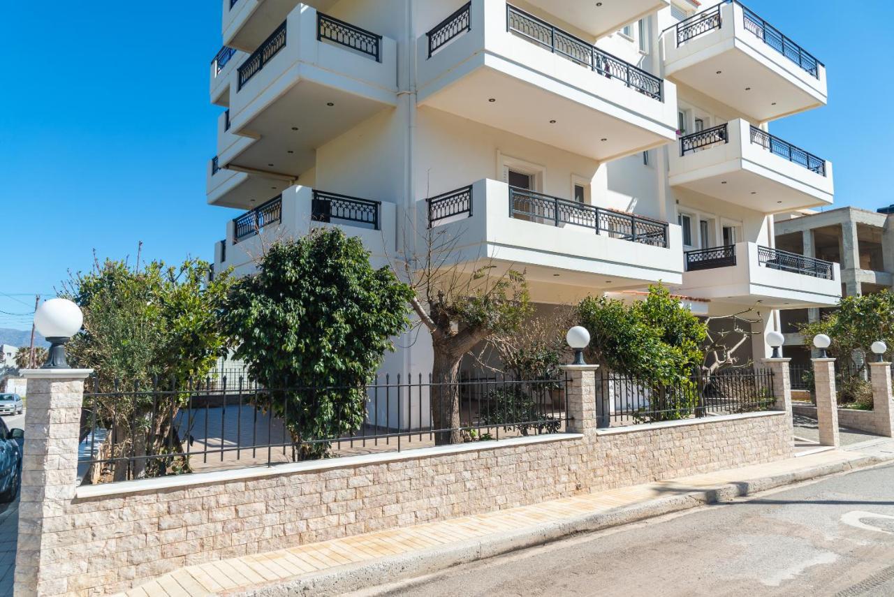 Bluewind Apartments - Near The Sea Kissamos Exterior photo